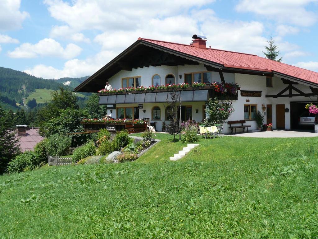Gaestehaus Schuler Riezlern Exterior photo